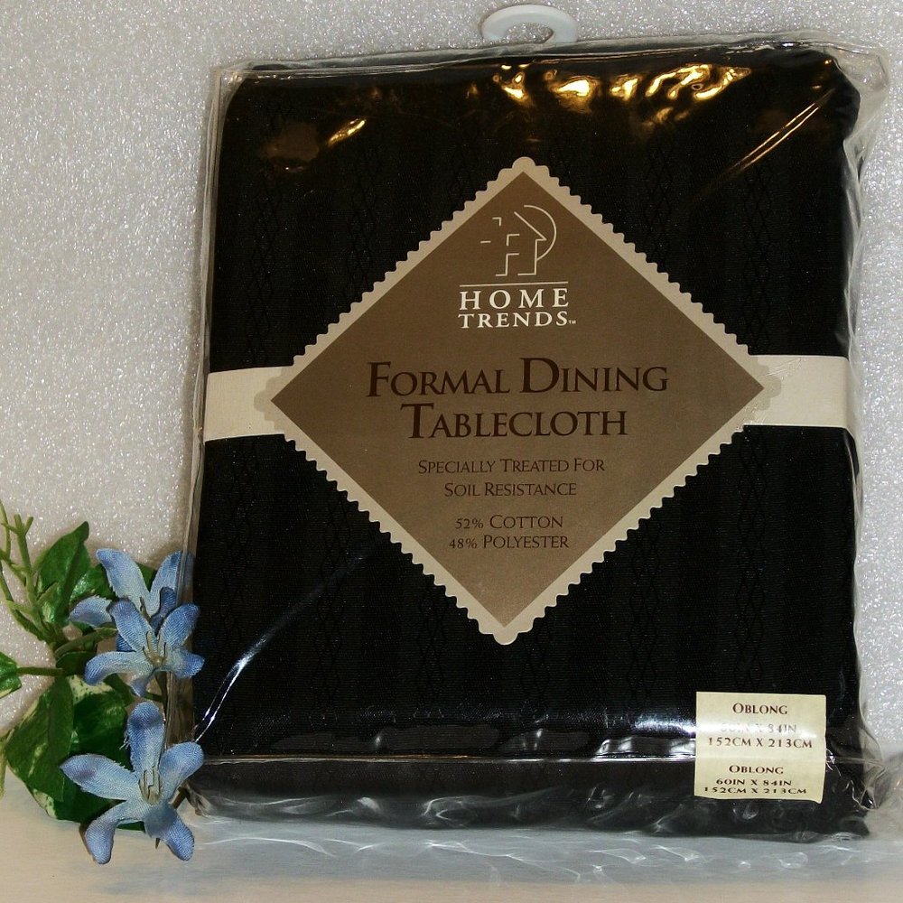 ❄️HP❄️ HOME TRENDS Tablecloth Black 60X84 Oblong NIP